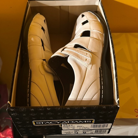 Stacy Adams Classic White Slip-On Shoes - Picture 6 of 6